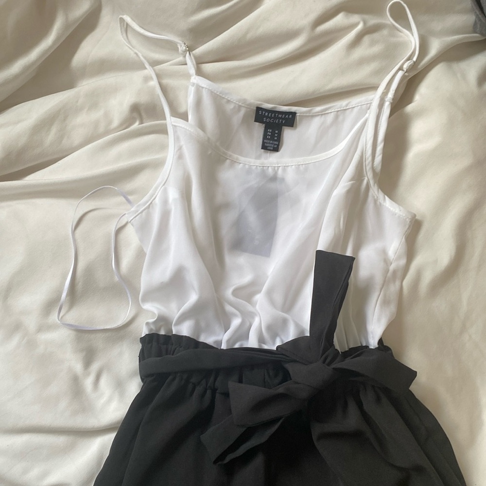 NEW!! Streetwear Society Junior Girls Romper, light flowy romper with front tie